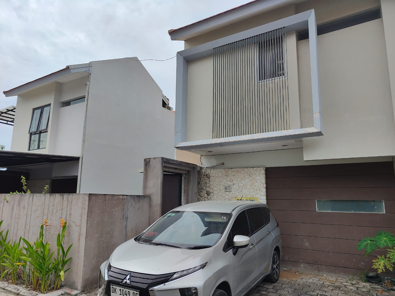 Properti terdaftar untuk dijual atau disewa - Villa One Gate System Siap Huni Di Jimbaran  