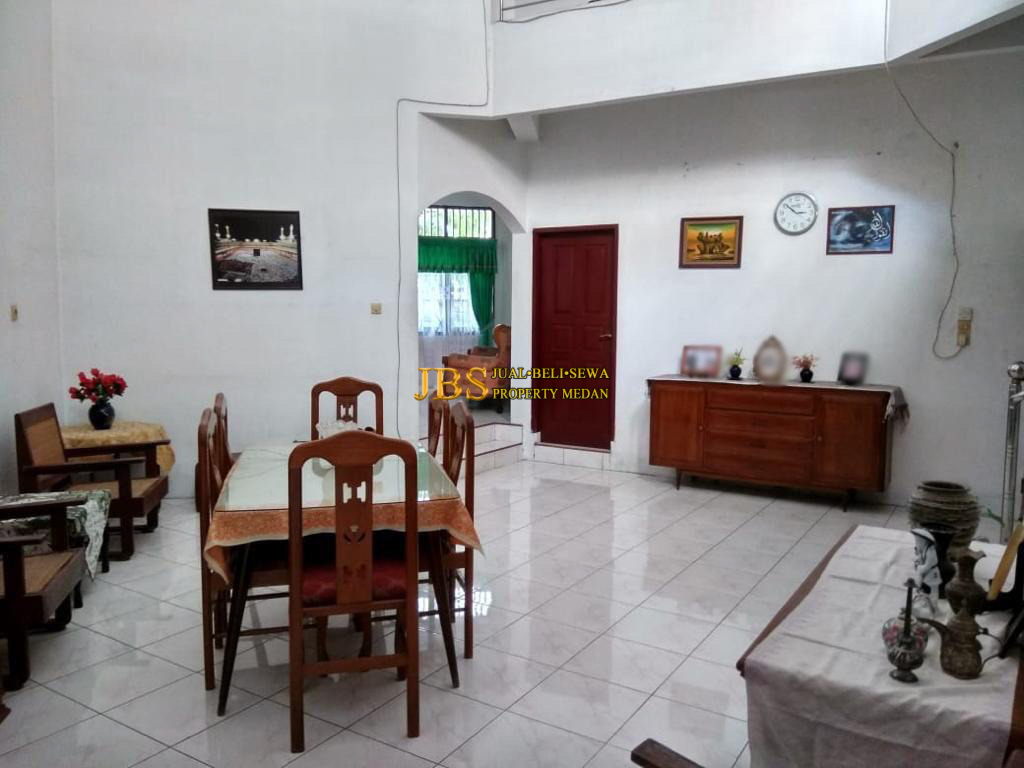Properti terdaftar untuk dijual atau disewa - Jual Rumah 2 Tingkat Di Jalan Sei Bengarun - Medan