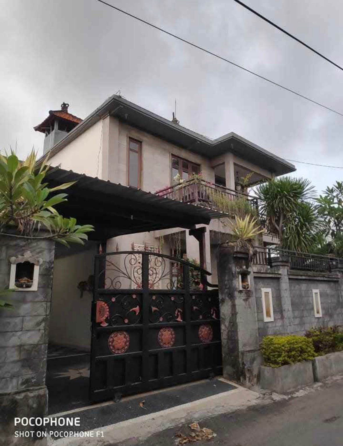 Properti terdaftar untuk dijual atau disewa - Rumah Full Furnished 4 Kamar Di Sidakarya Denpasar Selatan Siap Huni Nyaman Untuk Keluarga