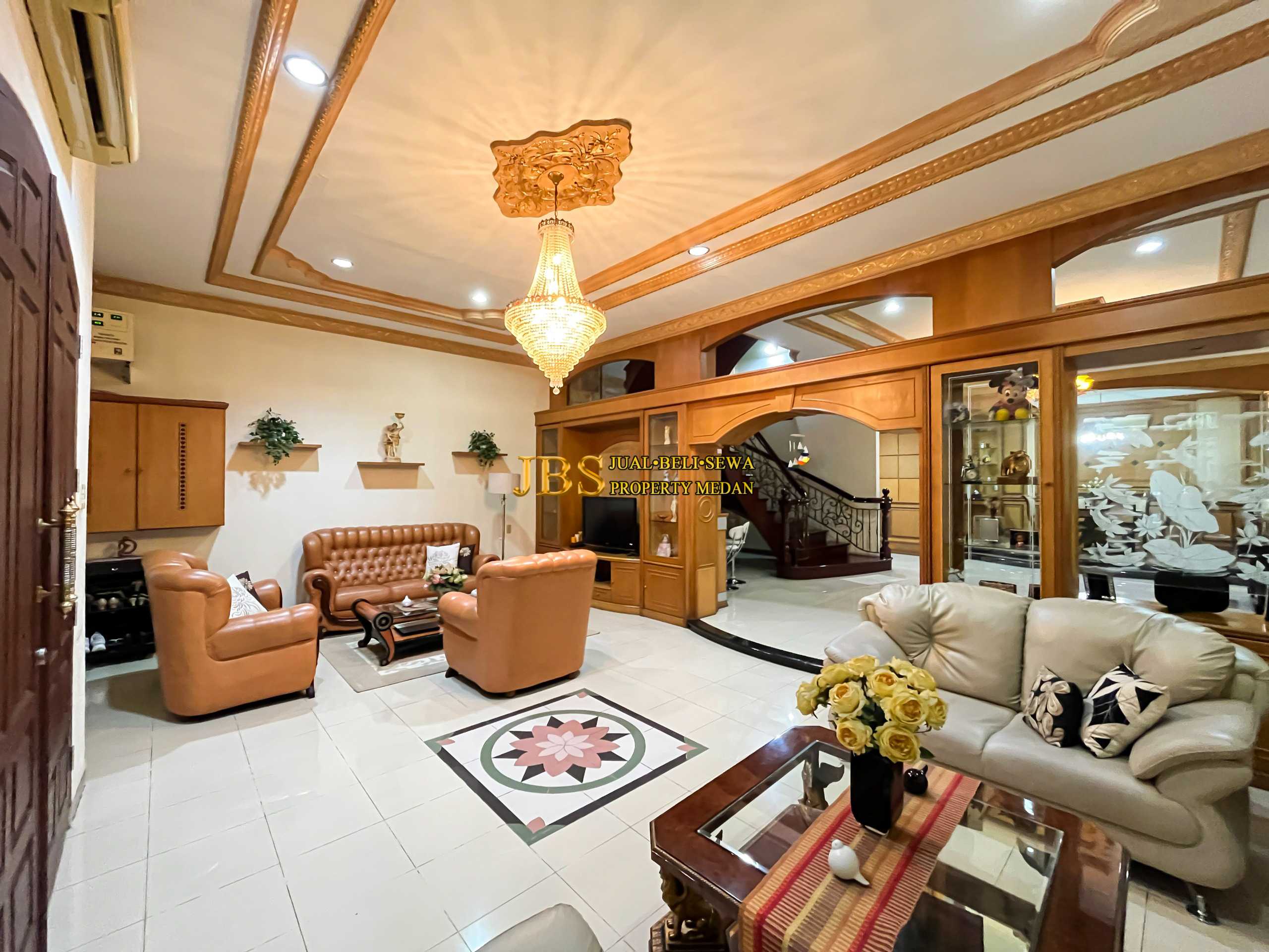 Properti terdaftar untuk dijual atau disewa - Dijual Villa Siap Huni Fully Furnished Di Komplek Merbau Mas Jalan Merbau - Medan