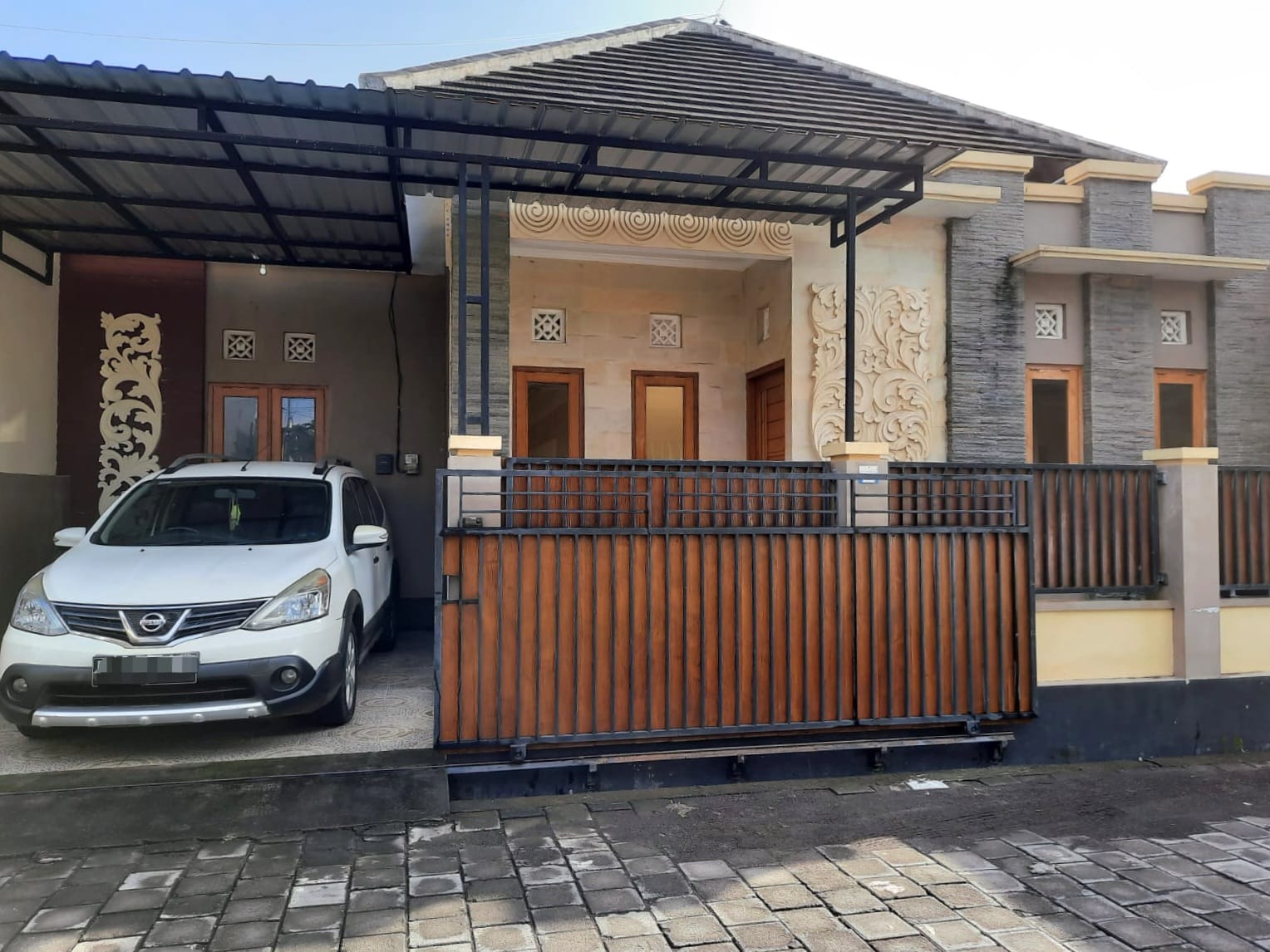 Properti terdaftar untuk dijual atau disewa - Rumah Siap Huni 1 Lantai Di Pemogan - Lokasi Strategis Dan Nyaman