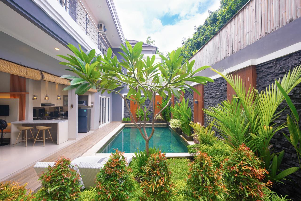 Properti terdaftar untuk dijual atau disewa - For Sale Villa Modern Minimalis Dua Lantai Fully Furnished Area Premium Canggu Cocok Hunian Dan Investasi Tinggi