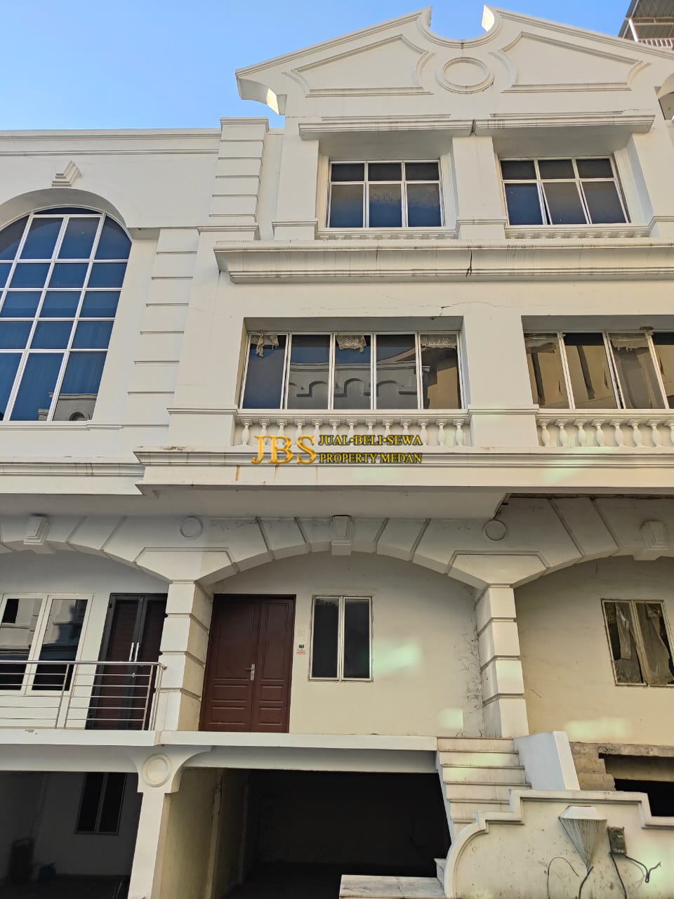 Properti terdaftar untuk dijual atau disewa - Dijual Townhouse Di Komplek Cemara Asri - Medan Cluster Diamond