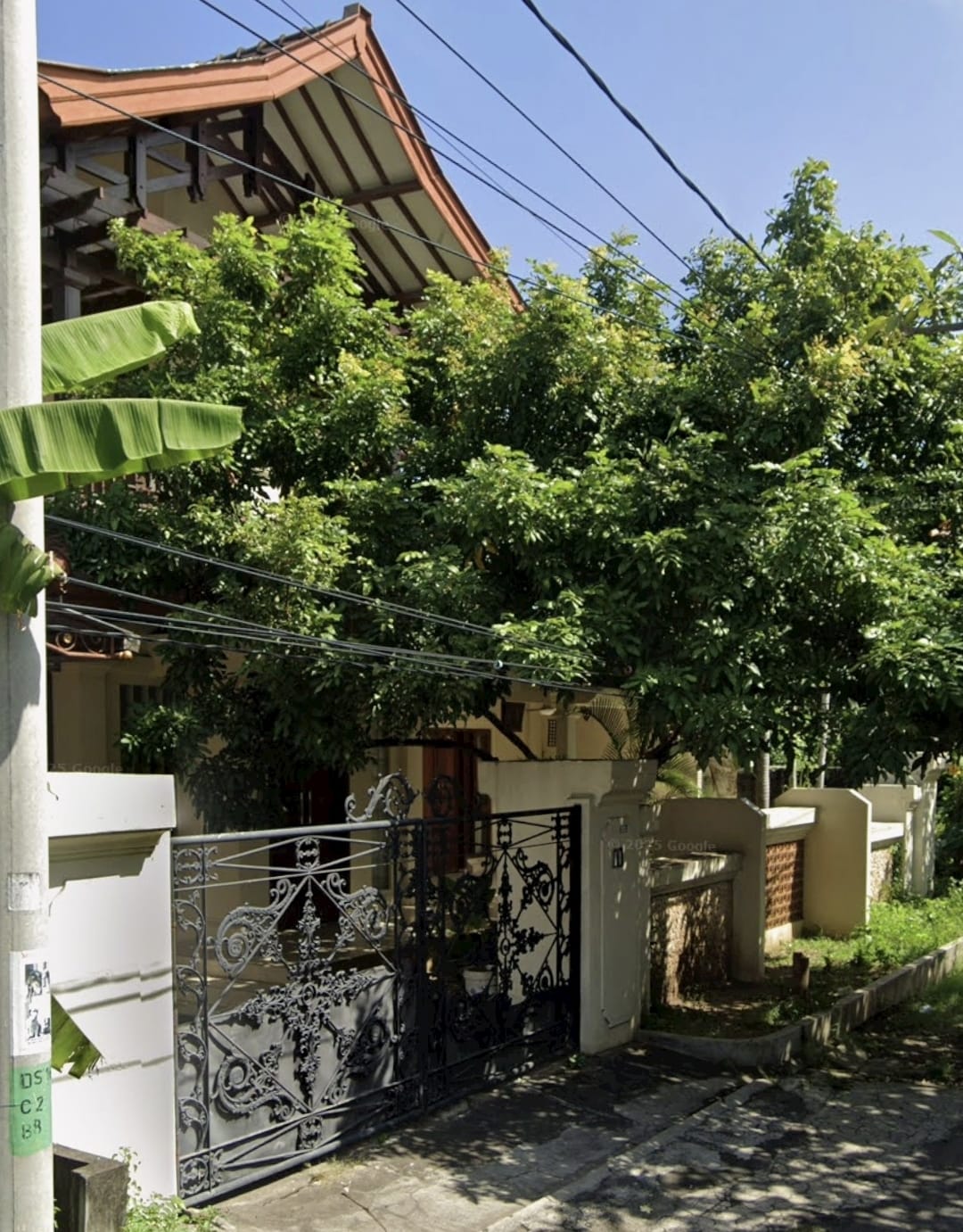 Properti terdaftar untuk dijual atau disewa - Tanah Lokasi Elite Renon Denpasar Selatan, Shm, Bonus Rumah 