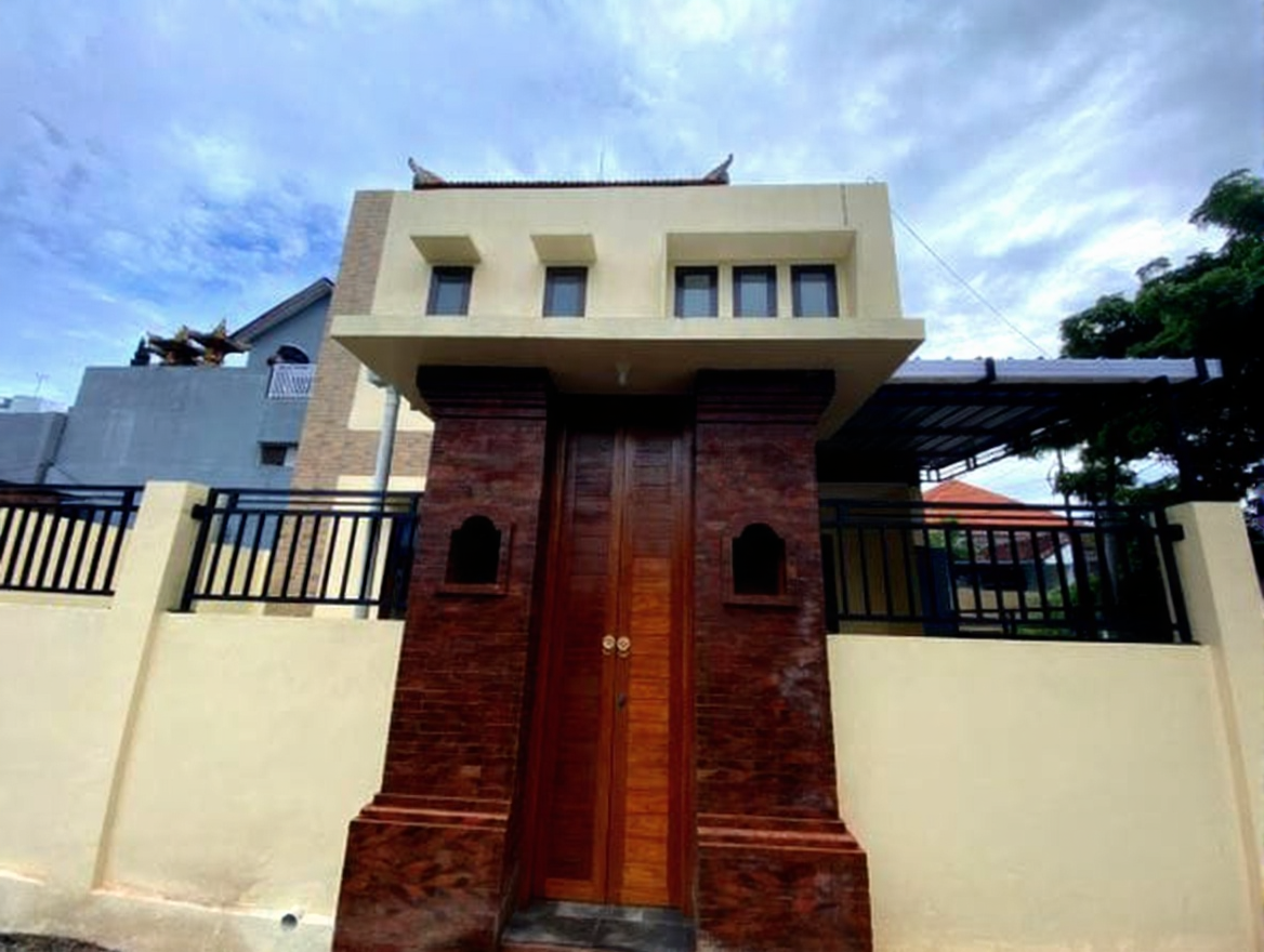 Properti terdaftar untuk dijual atau disewa - Rumah 3 Kamar Di Ubung Kaja Denpasar Utara Bisa Dijual Atau Disewakan Lokasi Strategis
