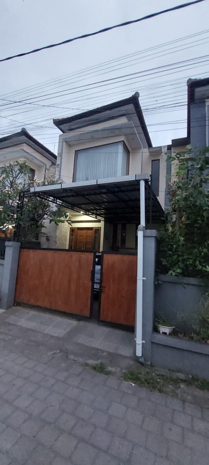 Properti terdaftar untuk dijual atau disewa - Rumah Semi Villa Siap Huni Di Tukad Bilok 