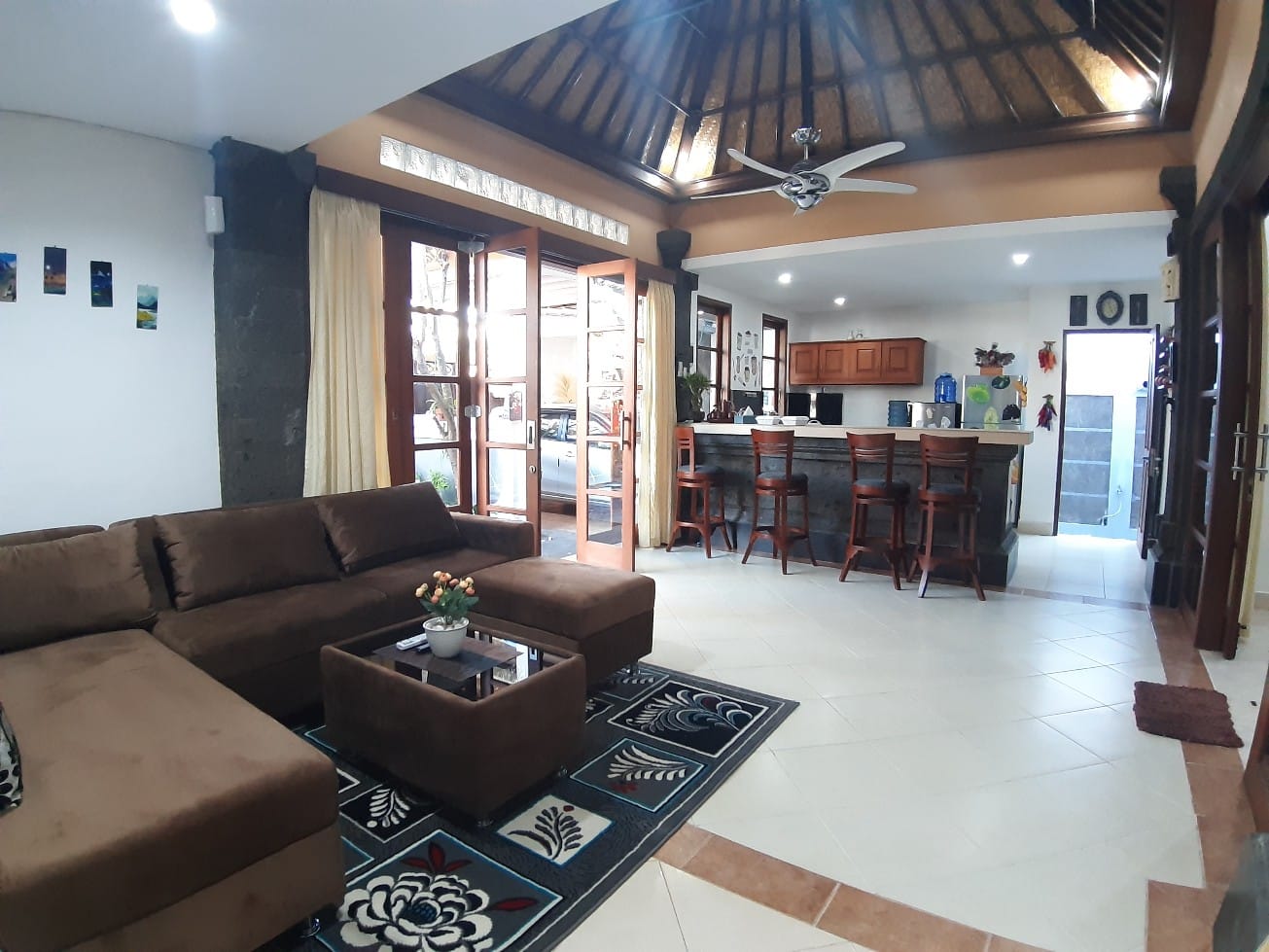 Properti terdaftar untuk dijual atau disewa - Villa Mewah 10 Menit Ke Pantai Sanur 