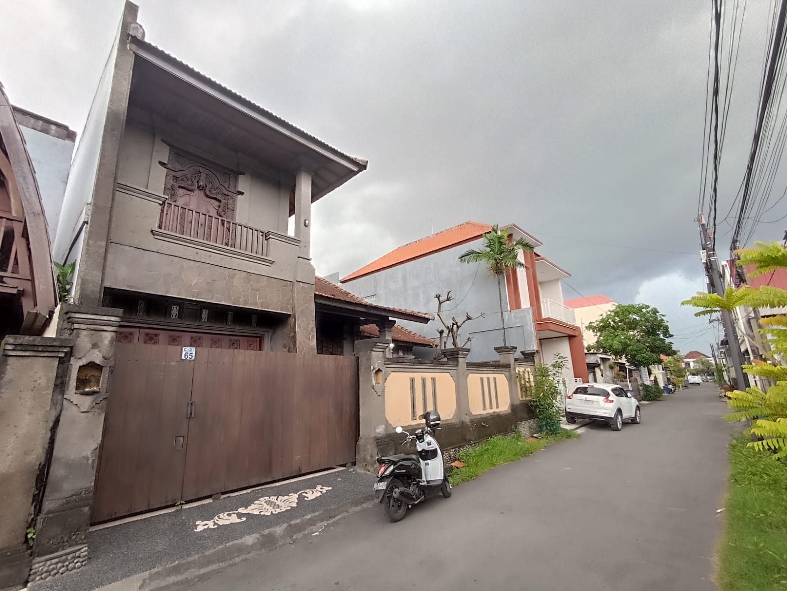 Properti terdaftar untuk dijual atau disewa - Rumah Siap Huni 3 Menit Ke Bypass Ngurah Rai 