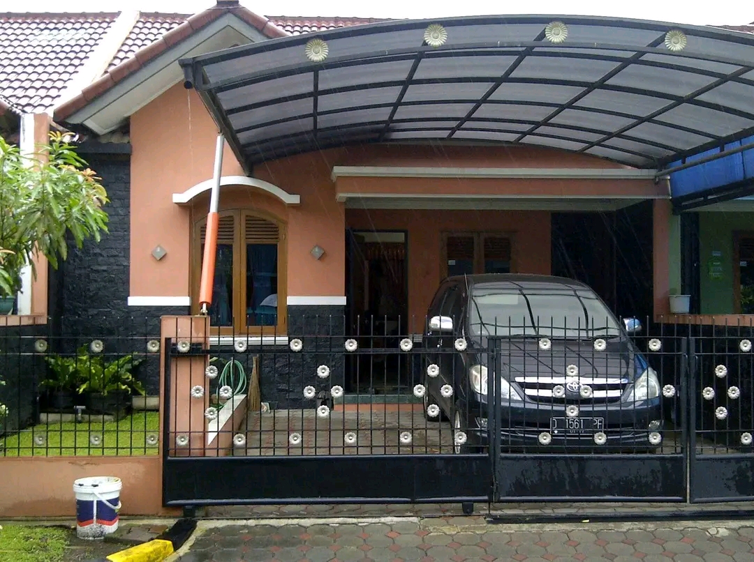 Properti terdaftar untuk dijual atau disewa - Di Jual Cepat Rumah Murah Antapani Jl.ters Jakarta Komplek Elit Siap Huni Murah Jarang Ada Lok Strategis 