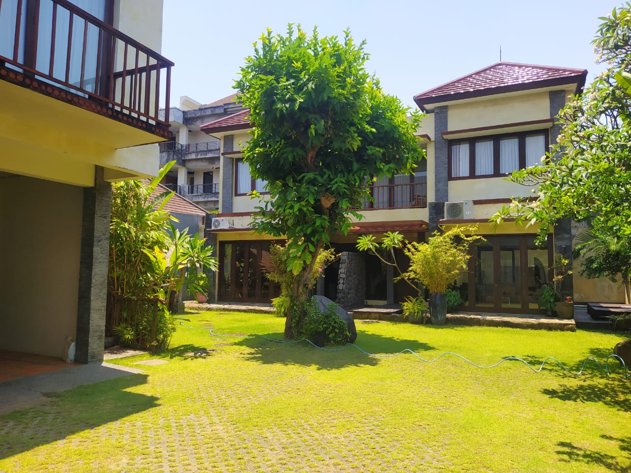 Properti terdaftar untuk dijual atau disewa - Best Location! Rumah Mewah Sanur Siap Huni 2 Menit Ke Pantai 