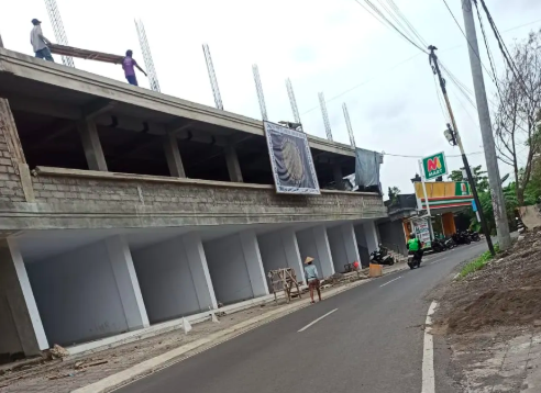 Properti terdaftar untuk dijual atau disewa - Ruko Strategis Cocok Untuk Investasi Di Canggu 