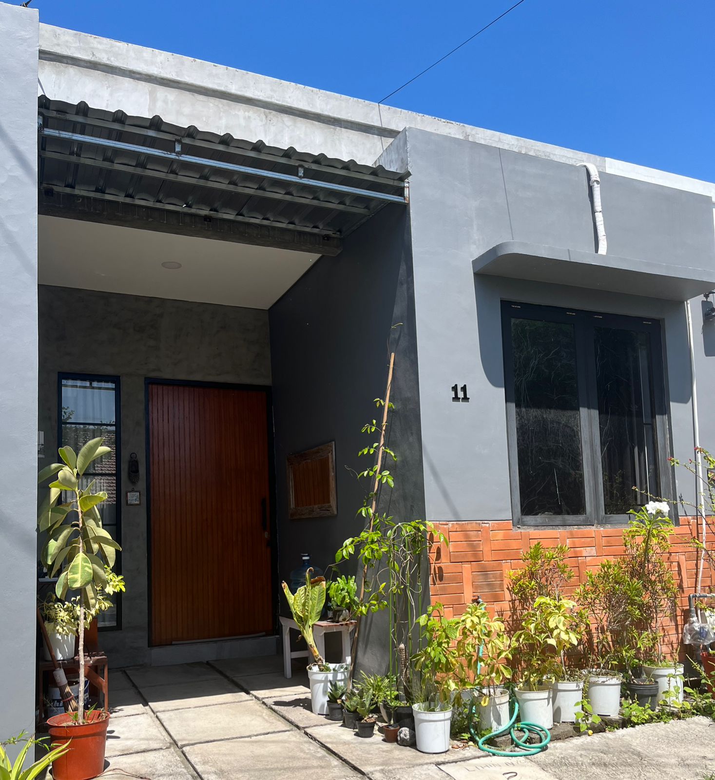 Properti terdaftar untuk dijual atau disewa - Rumah Siap Huni 5 Menit Ke Pantai Sanur 