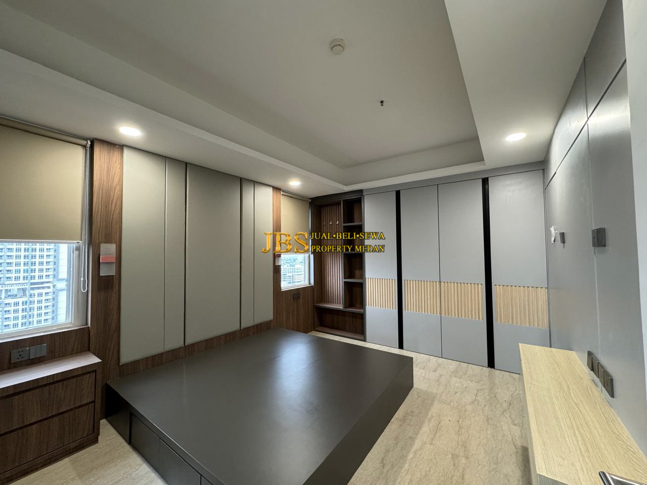 Properti terdaftar untuk dijual atau disewa - Termurah!! Dijual Cepat Apartemen Unit Hook Podomoro City Deli Tower Lexington