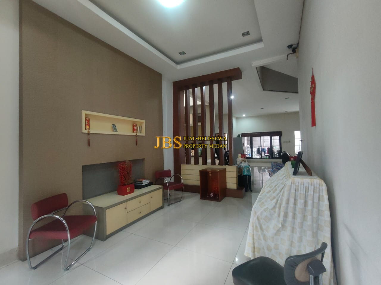 Properti terdaftar untuk dijual atau disewa - Dijual Villa Di Komplek Cemara Asri Jalan Bangau - Medan
