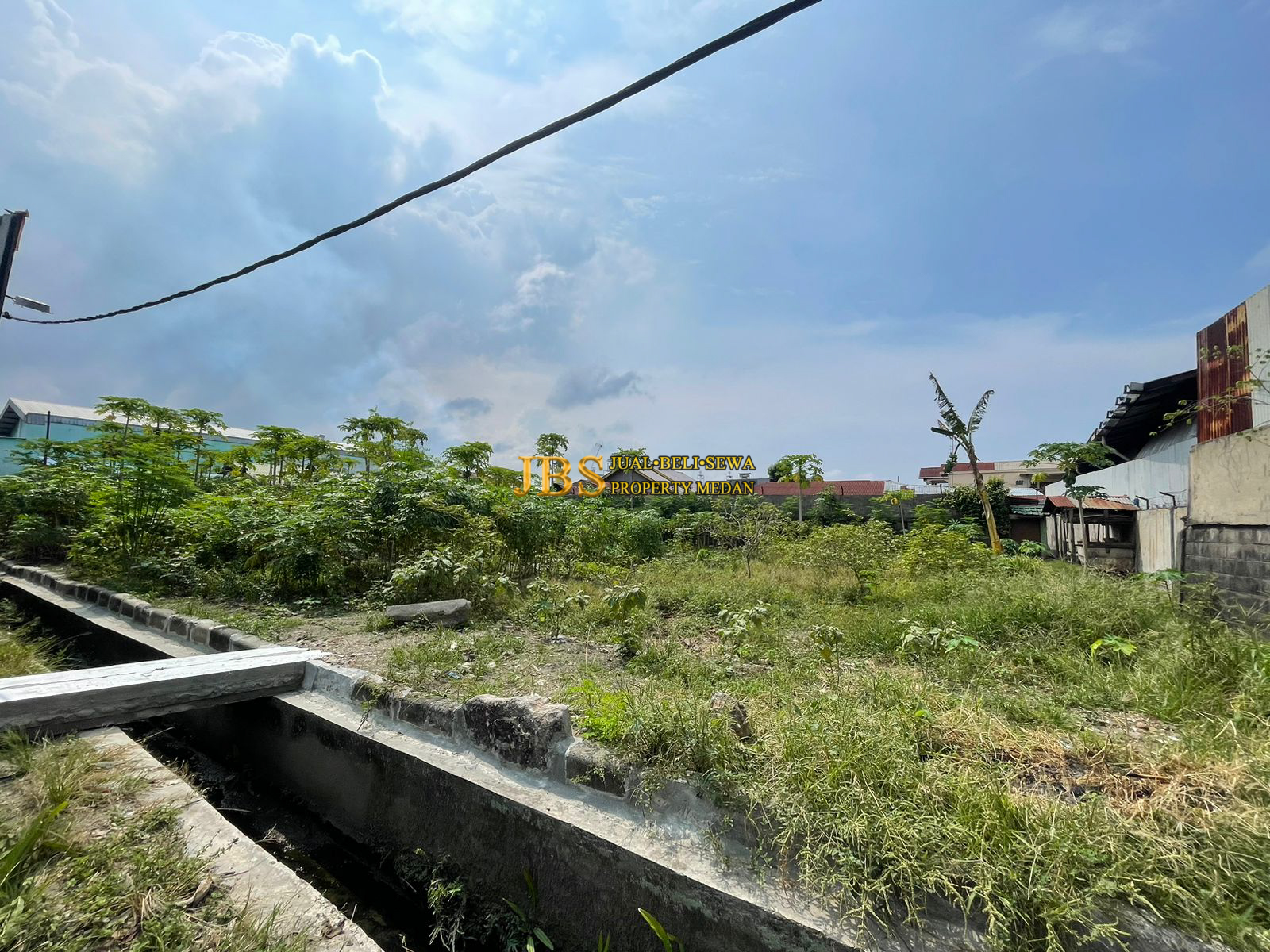 Properti terdaftar untuk dijual atau disewa - Dijual Tanah Di Komplek Pergudangan Mabar Estate - Medan Deli