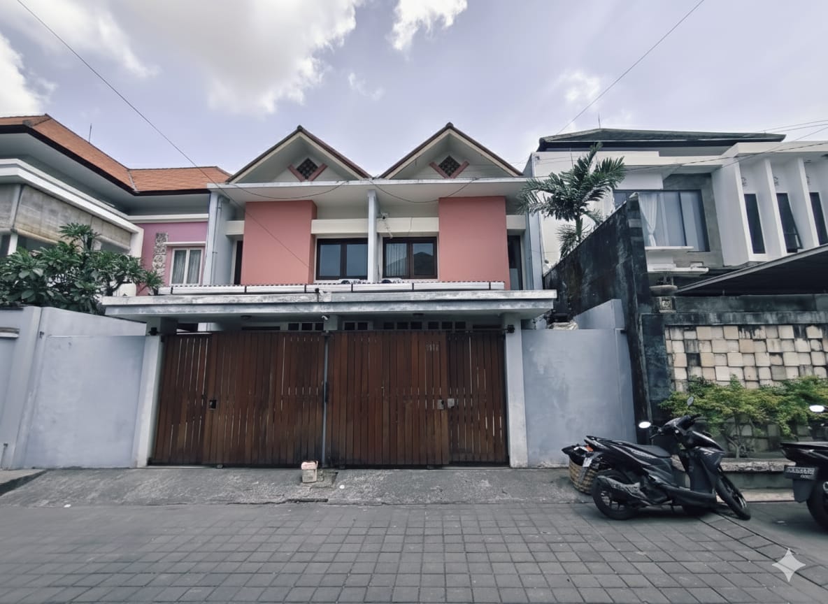 Properti terdaftar untuk dijual atau disewa - Rumah Siap Huni Kawasan Strategis Panjer 