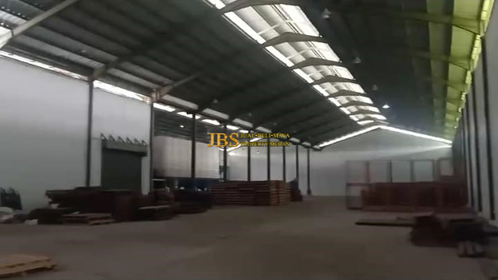Properti terdaftar untuk dijual atau disewa - Dijual Gudang Dan Tanah Jalan Sunggal - Medan