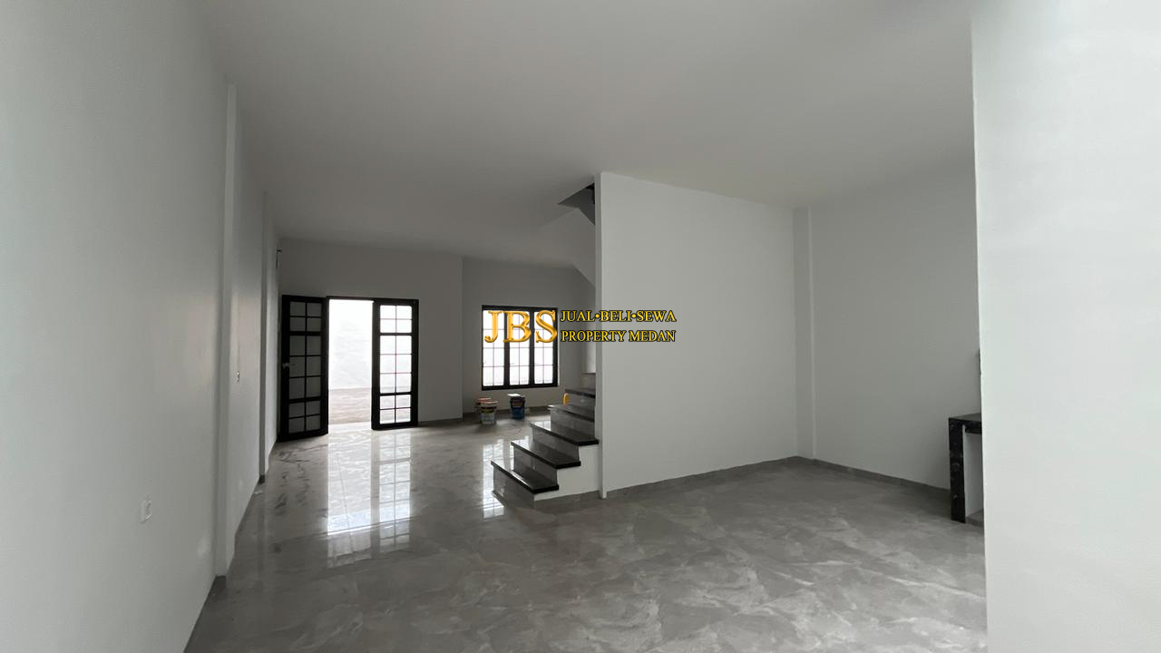 Properti terdaftar untuk dijual atau disewa - Dijual Rumah Baru Siap Huni Di Komplek Aston Villa Jalan Pasar Iii - Krakatau