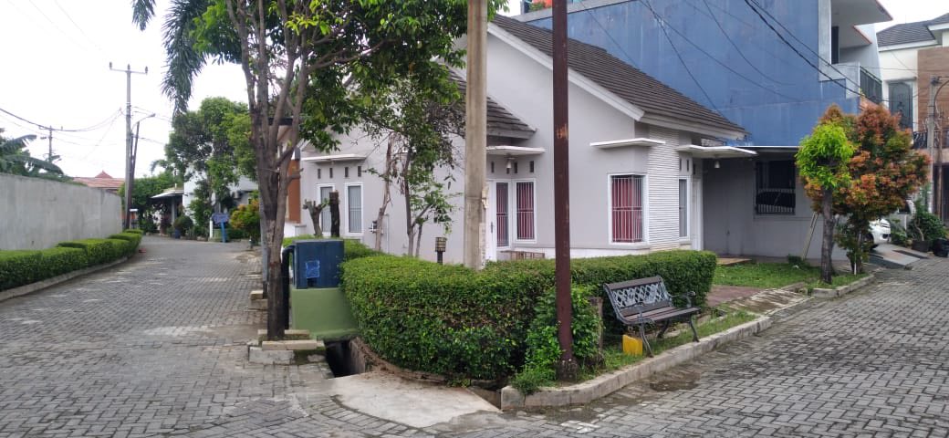 Properti terdaftar untuk dijual atau disewa - Rumah Hook Siap Huni Bisa Kpr Dp Ringan Di Villa Pelangi Narogong Rawalumbu Kora Bekasi