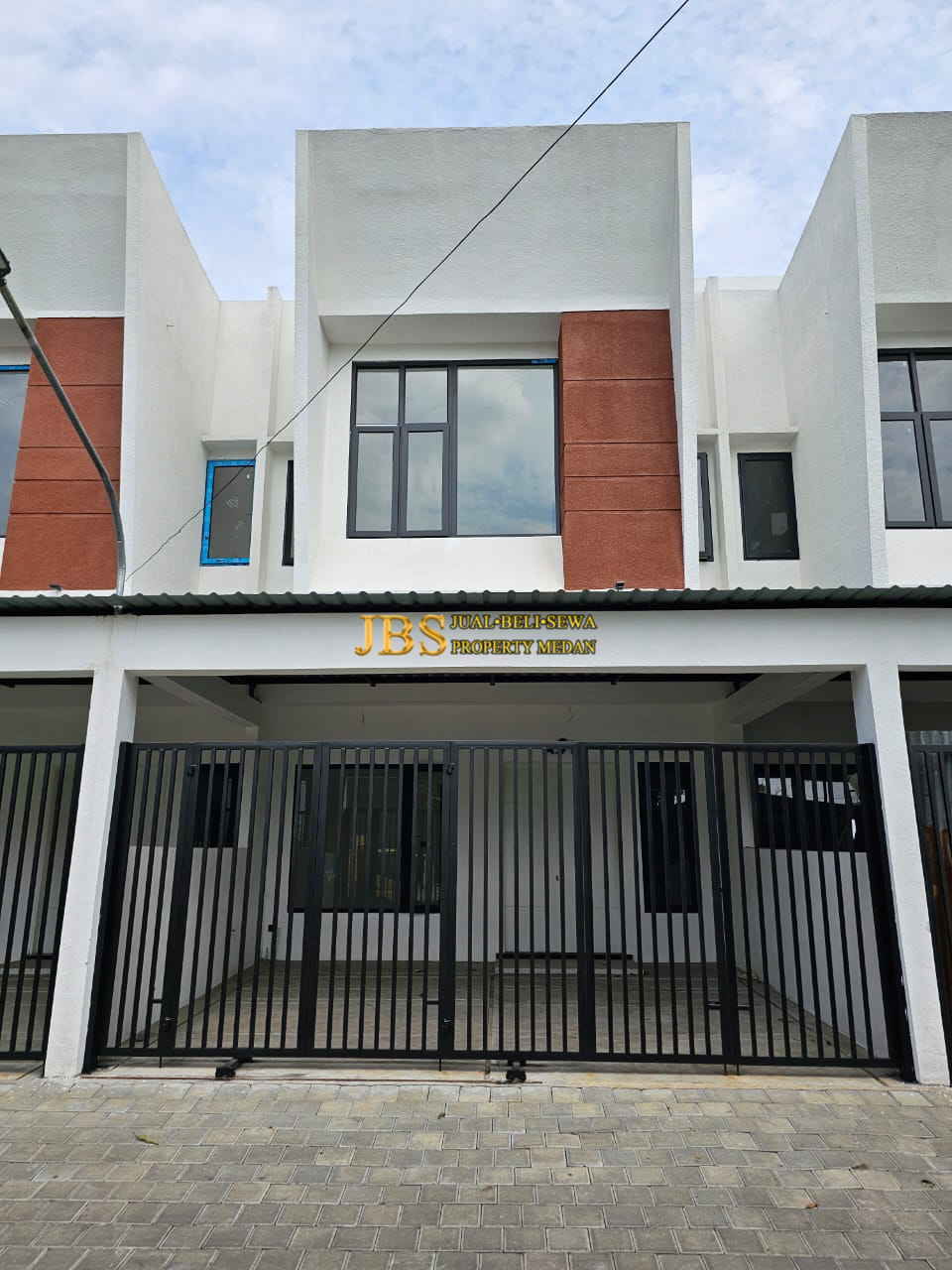 Properti terdaftar untuk dijual atau disewa - Dijual Rumah Di Komplek Rukun Mas Jalan Setia - Daerah Adam Malik