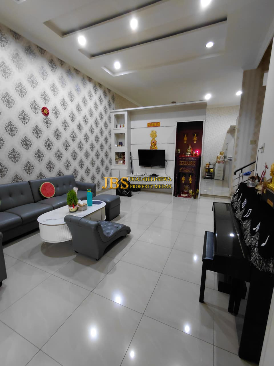 Properti terdaftar untuk dijual atau disewa - Dijual Villa Siap Huni Di Komplek Cemara Asri Jalan Orchid - Medan