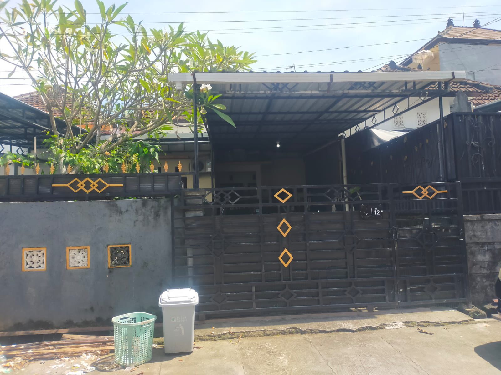 Properti terdaftar untuk dijual atau disewa - Rumah Siap Huni Strategis Di Pusat Denpasar 