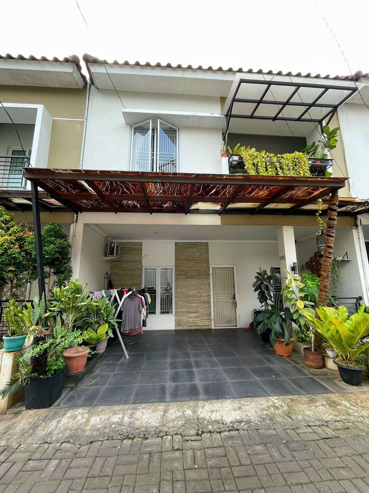 Properti terdaftar untuk dijual atau disewa - Turun Harga Rumah Second Di Bambu Apus Jaktim 