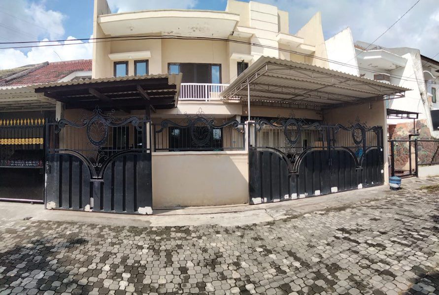 Properti terdaftar untuk dijual atau disewa - Rumah Darmo Indah Asri Bagus Lokasi Strategis, Nyaman Banget