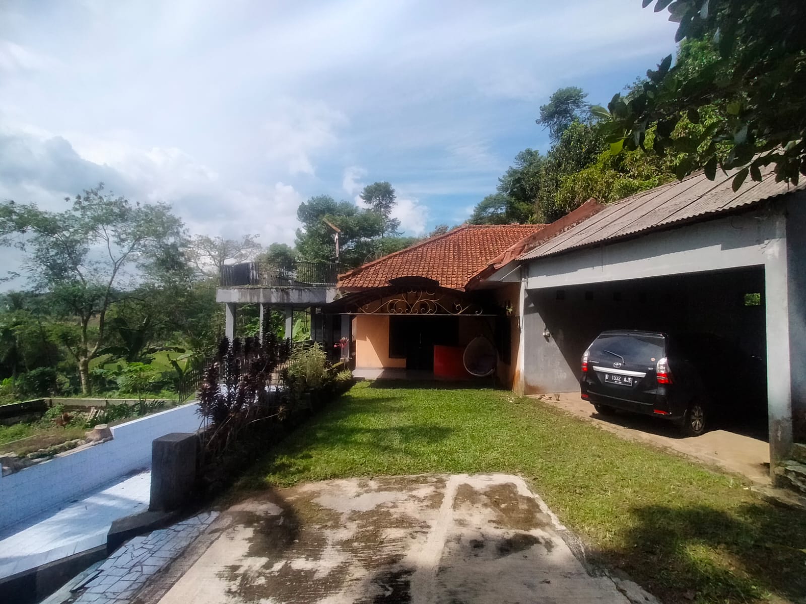 Properti terdaftar untuk dijual atau disewa - Villa Balong Sawah View Bagus Sagalaherang, Subang