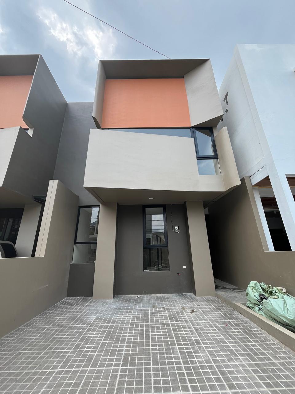 Properti terdaftar untuk dijual atau disewa - Rumah Baru Minimalis Modern Pondok Cabe Gaplek