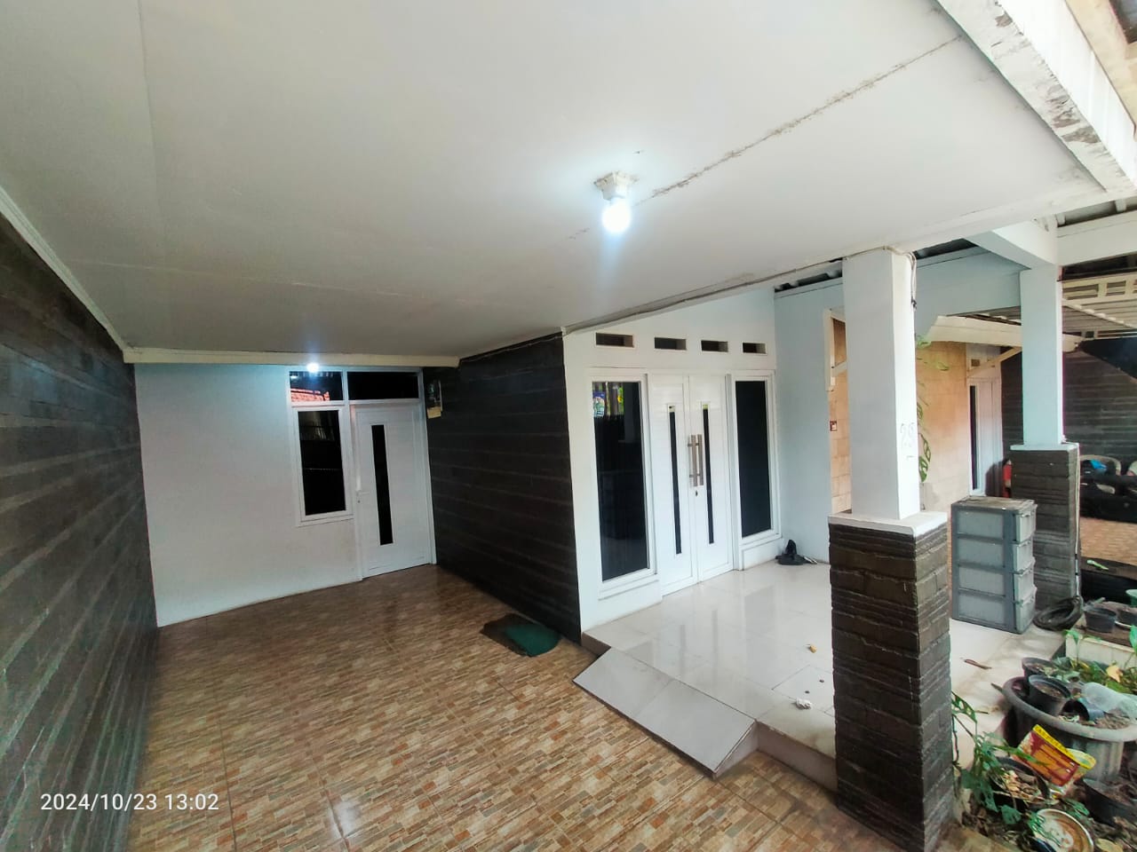 Properti terdaftar untuk dijual atau disewa - Rumah Tinggal