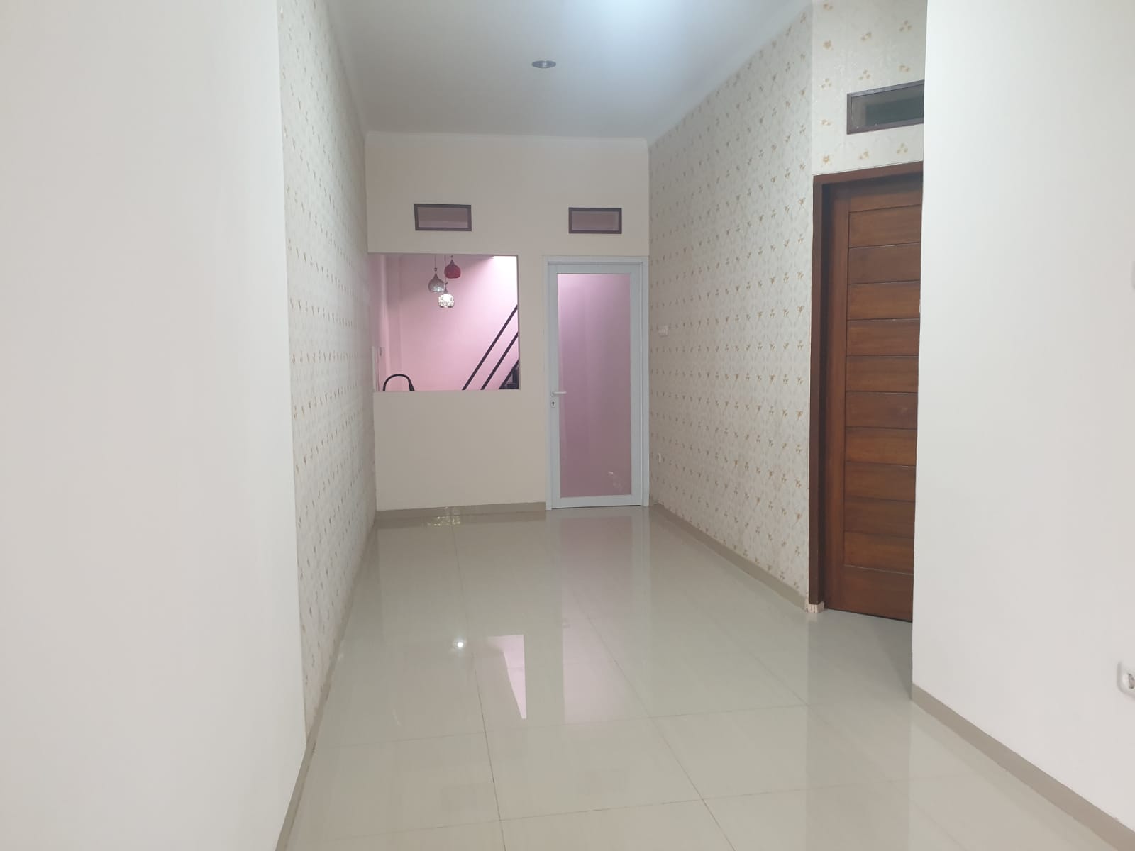 Properti terdaftar untuk dijual atau disewa - Rumah Tinggal