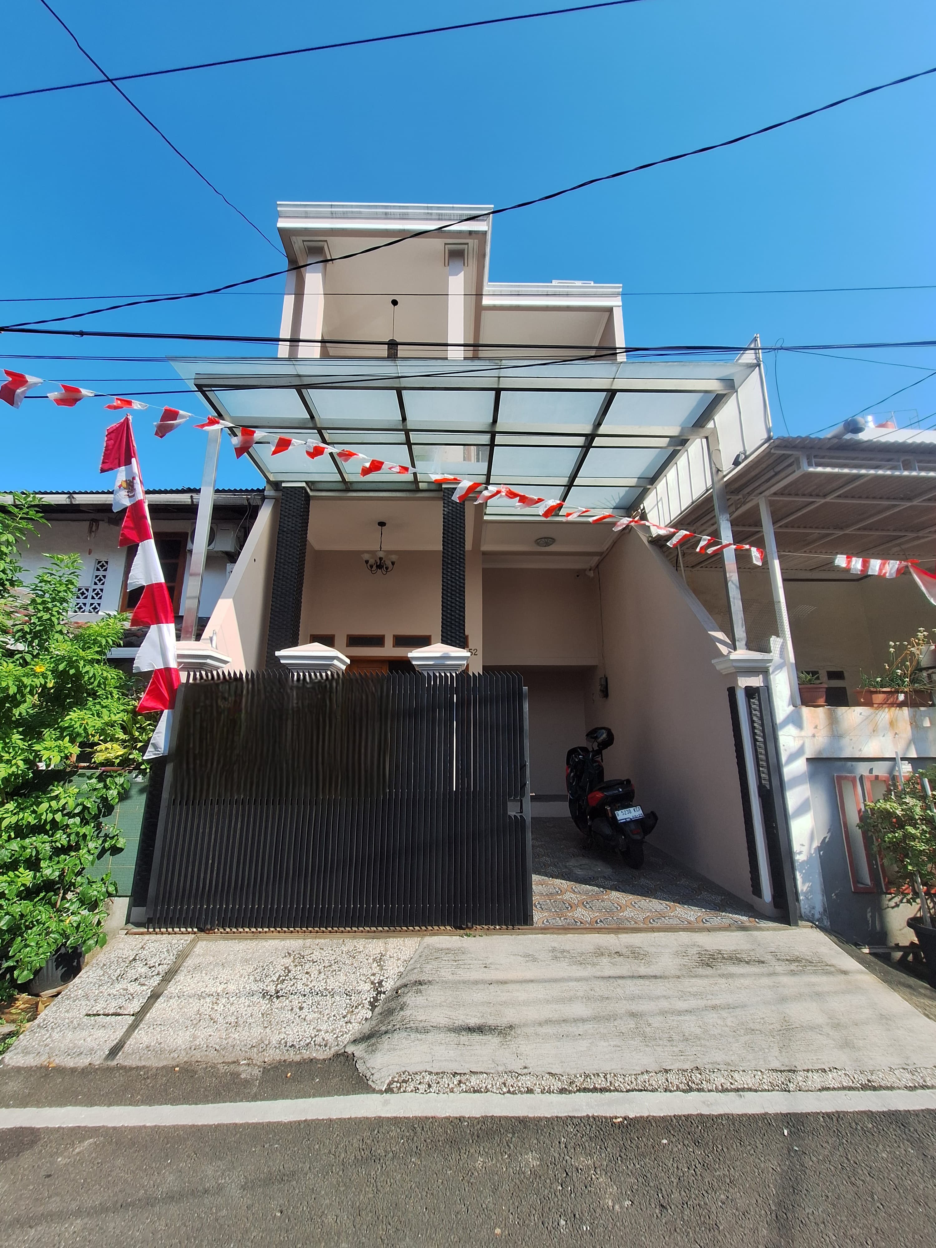 Properti terdaftar untuk dijual atau disewa - Rumah Minimalis Lokasi Strategis Di Sumur Batu Kemayoran 