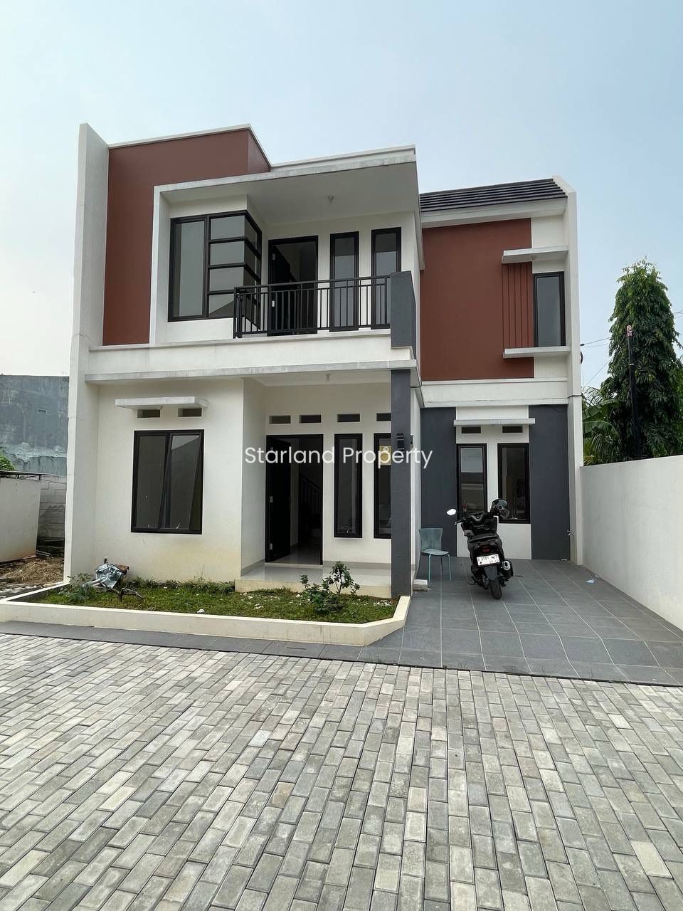 Properti terdaftar untuk dijual atau disewa - Rumah Modern Minimalis Di Area Bintaro Pondok Aren 