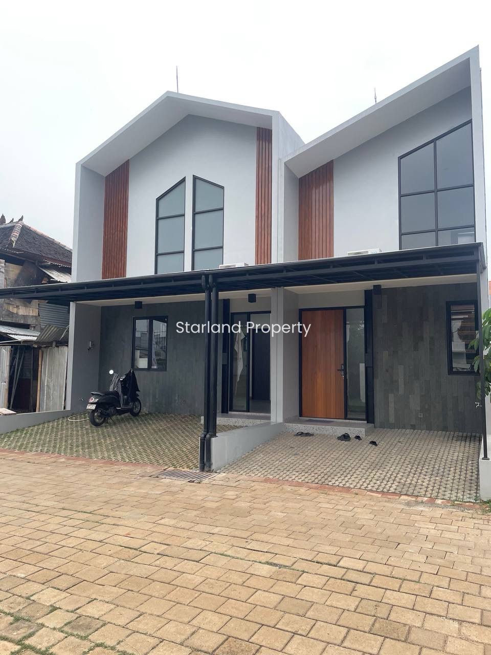 Properti terdaftar untuk dijual atau disewa - Rumah Scandinavian Modern High Ceiling Di Pondok Aren Bintaro 