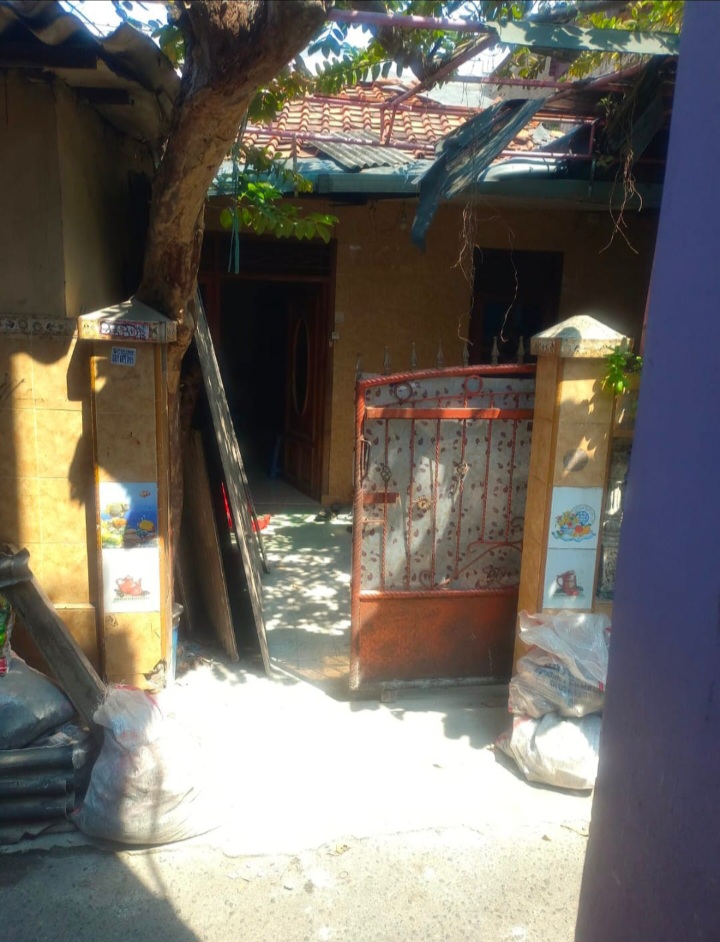 Properti terdaftar untuk dijual atau disewa - Dijual Rumah Di Pengarengan, Cakung, Jakarta Timur