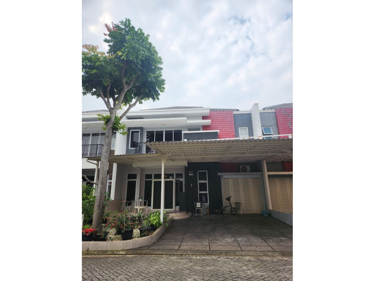 Properti terdaftar untuk dijual atau disewa - Jual Cepat Rumah 10×18 Di Green Lake City, Tangerang Pr2009