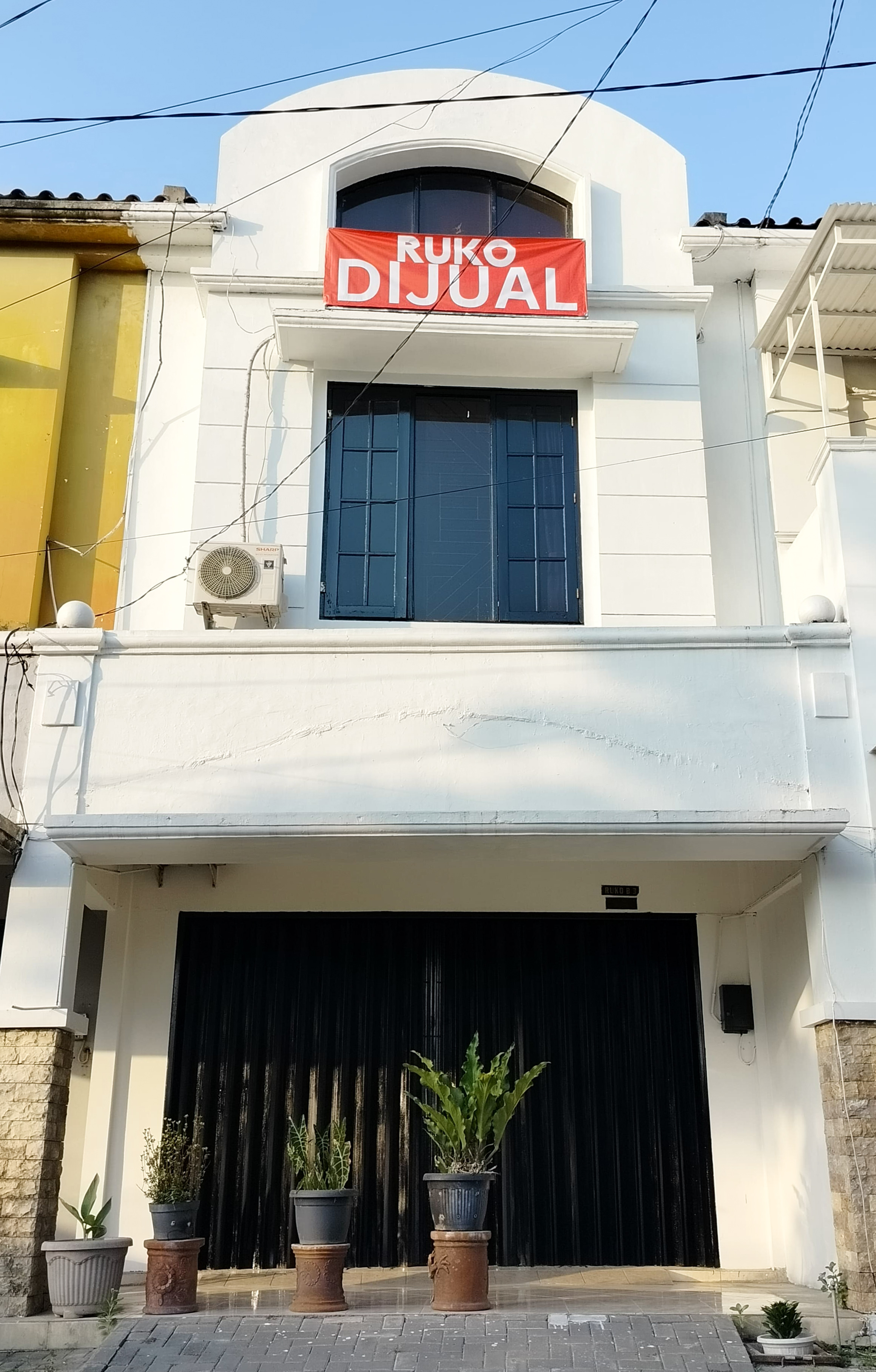 RUKO 2 lantai area perumahan