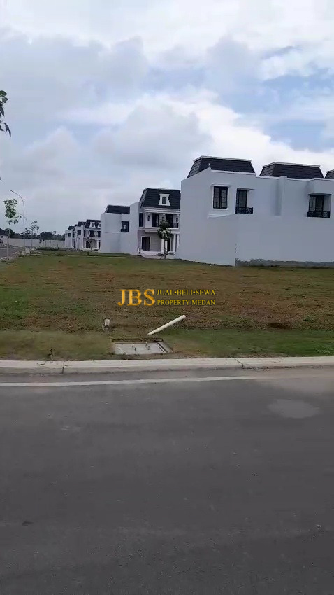 Dijual Kavling View Danau di Komplek Citraland Sampali - Medan