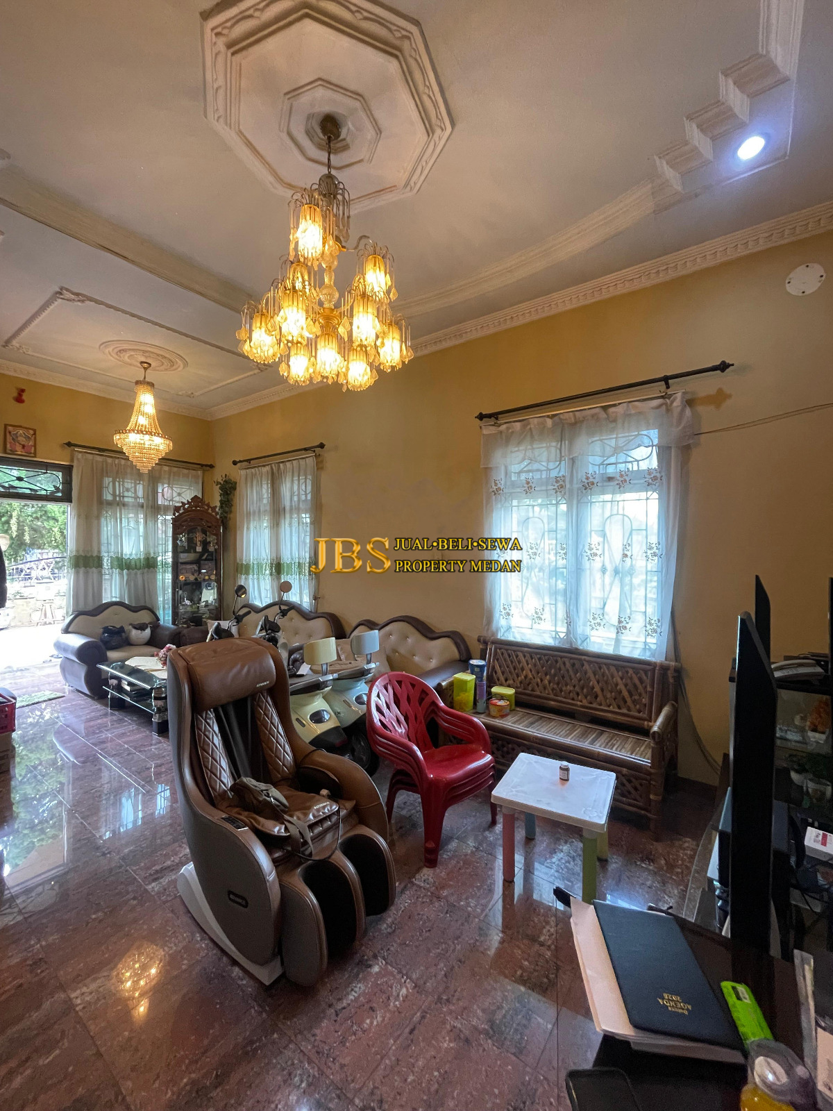 Dijual Rumah Hook 1 Tingkat di Komplek Cemara Hijau Medan Jalan Metal