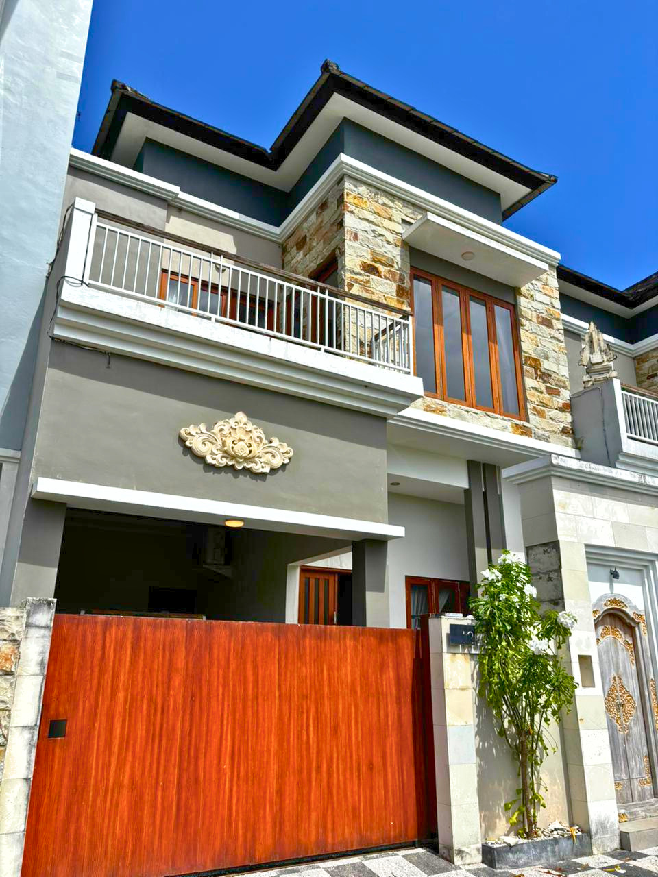 Rumah Semi Villa Modern Dekat Bali Public School & Sanur – Area Premium Kesiman Kertalangu Denpasar Timur | PRPD454