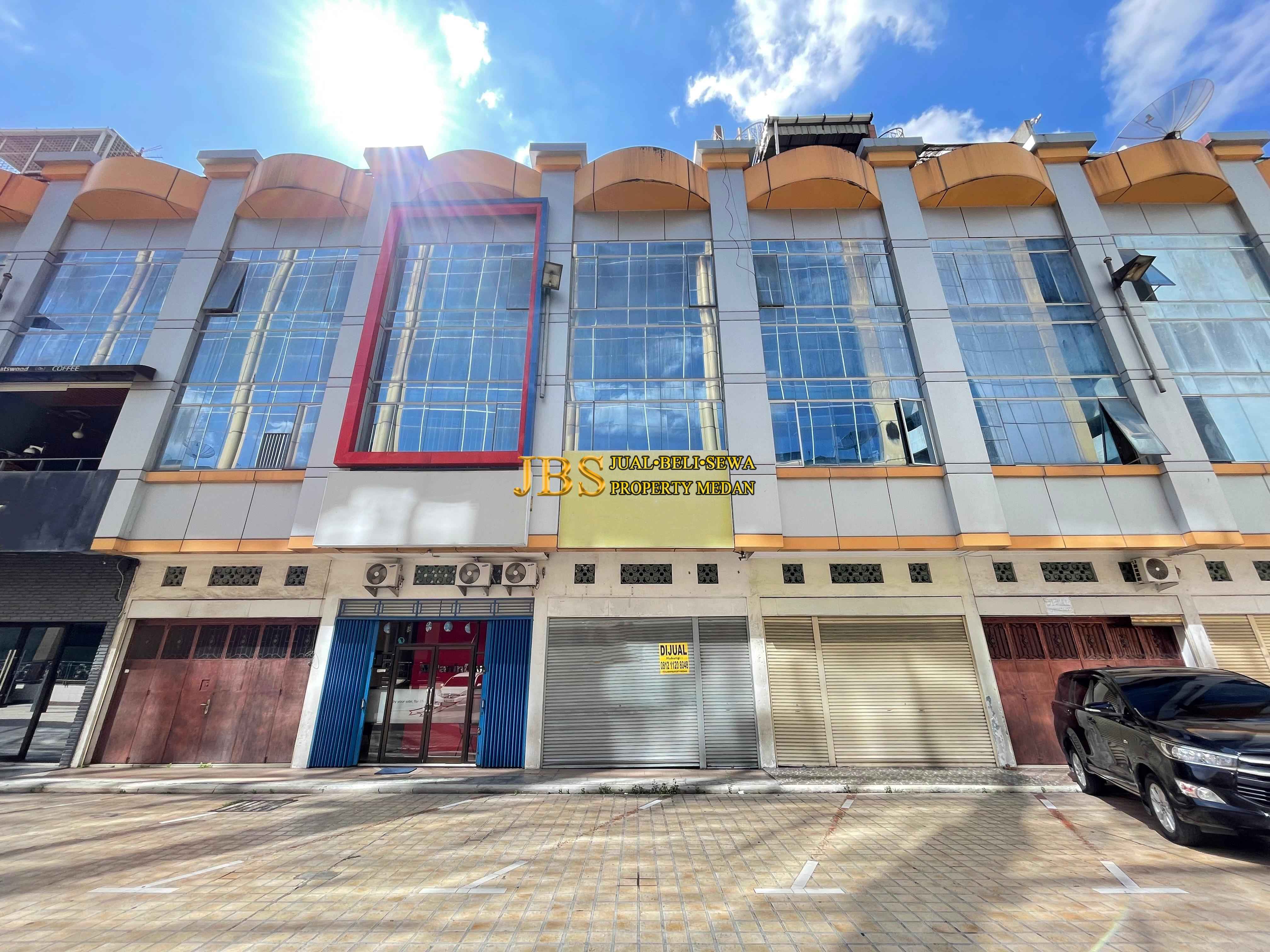 Dijual Ruko di Komplek Yang Lim Plaza - Medan Kondisi Siap Huni