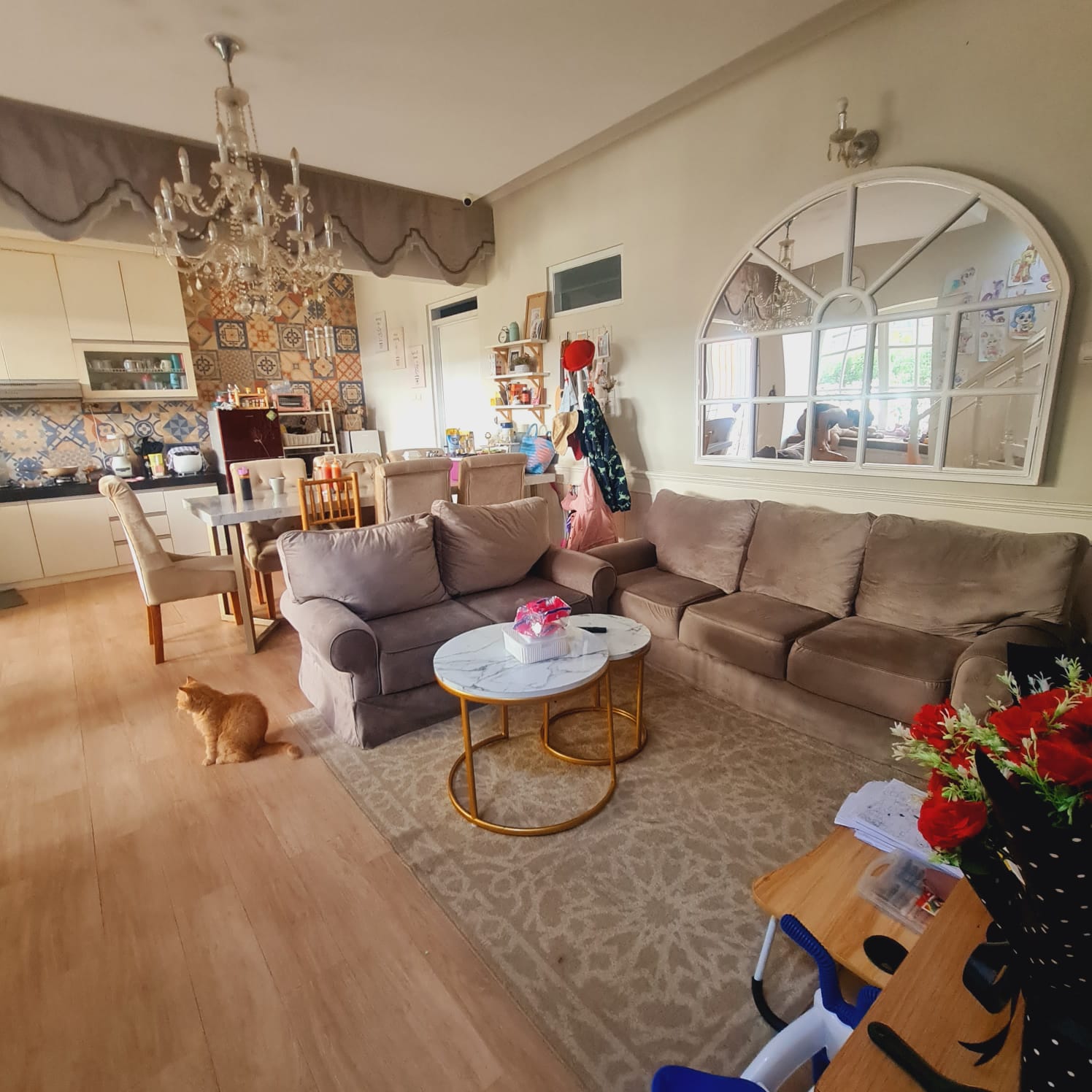 Forr sale hunian premium full furnished siap huni di kawasan La Margas Residence