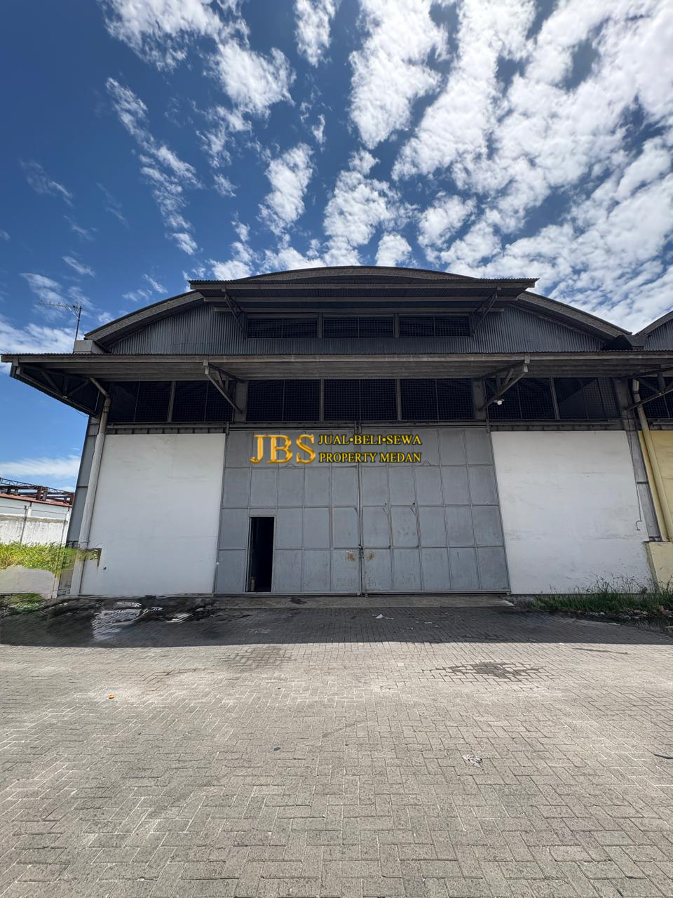 Jual Gudang Hook 1 Tingkat di Komplek Gudang Intan Jalan Letda Sujono - Medan