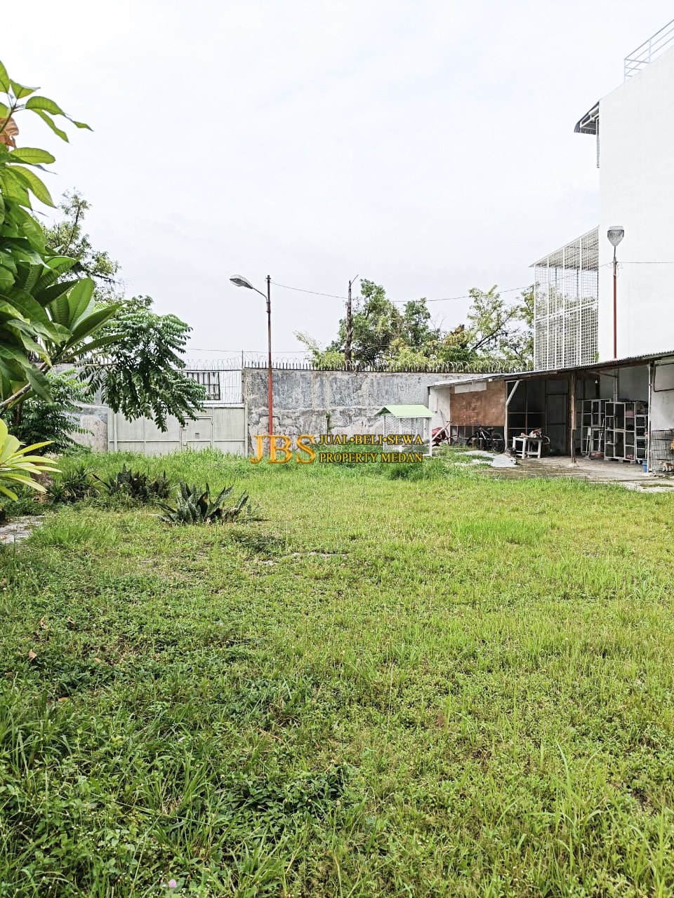 Dijual Kavling di Komplek Taman Polonia Jalan Taman Polonia 5 (Blkg Padang Golf)
