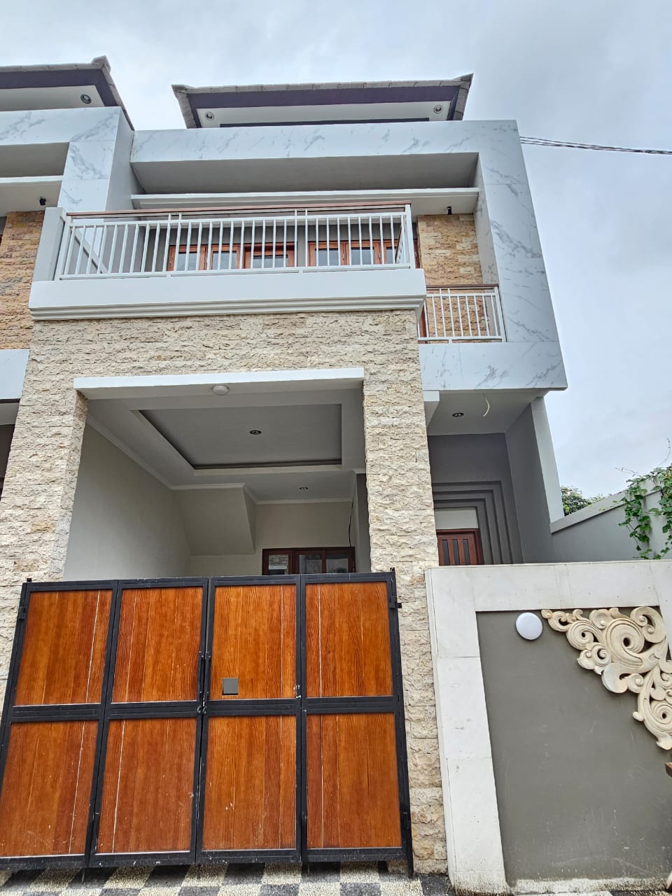 Rumah Semi Villa Sanur 4 Kamar – Fully Furnished, Lokasi Elite By Pass | PRPD502