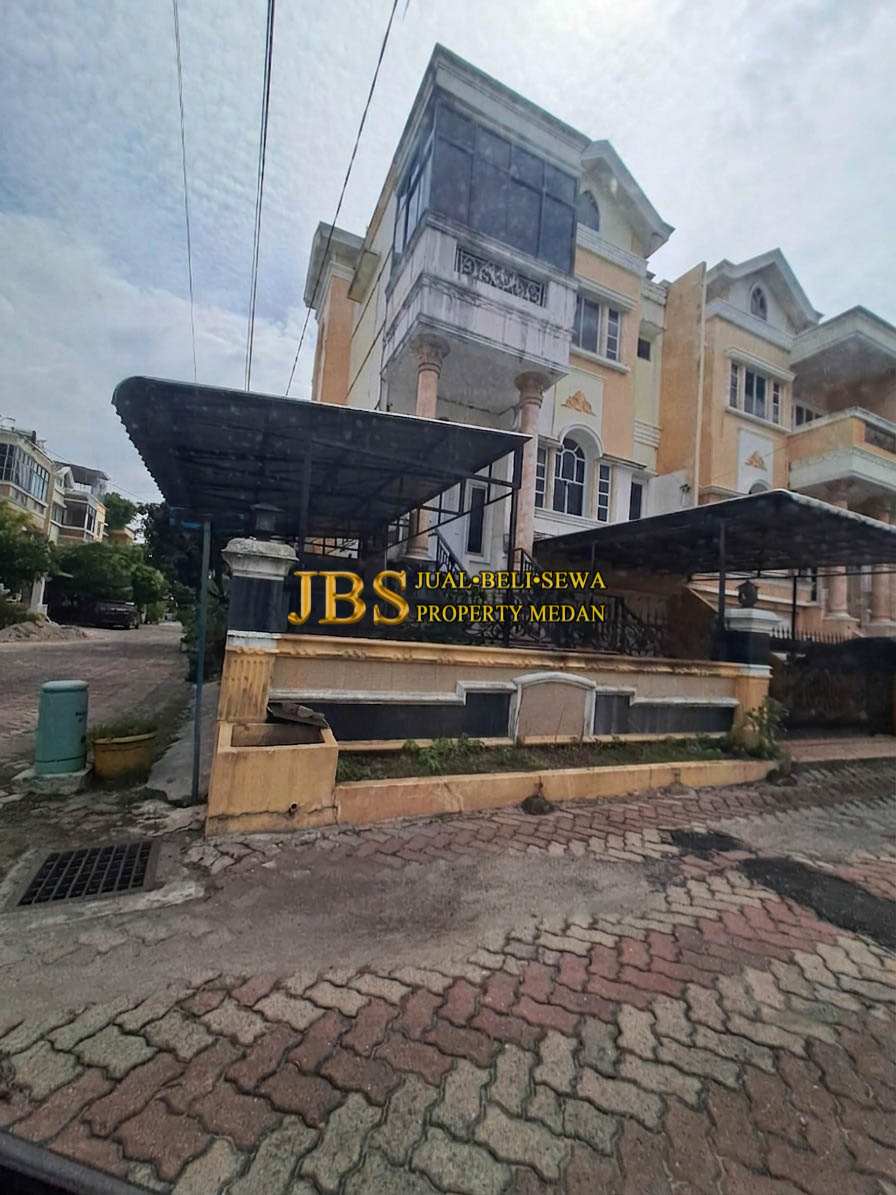 Dijual Rumah Hook di Komplek Piazza Residence Blok G - Medan