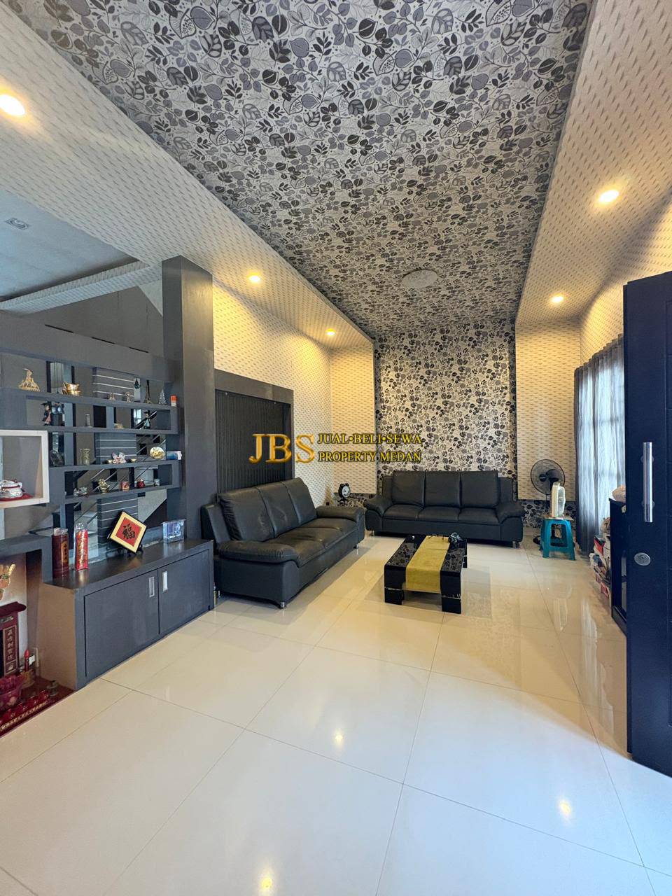 Rumah Dijual di Komplek Cemara Asri Jalan Azalea 4 - Medan