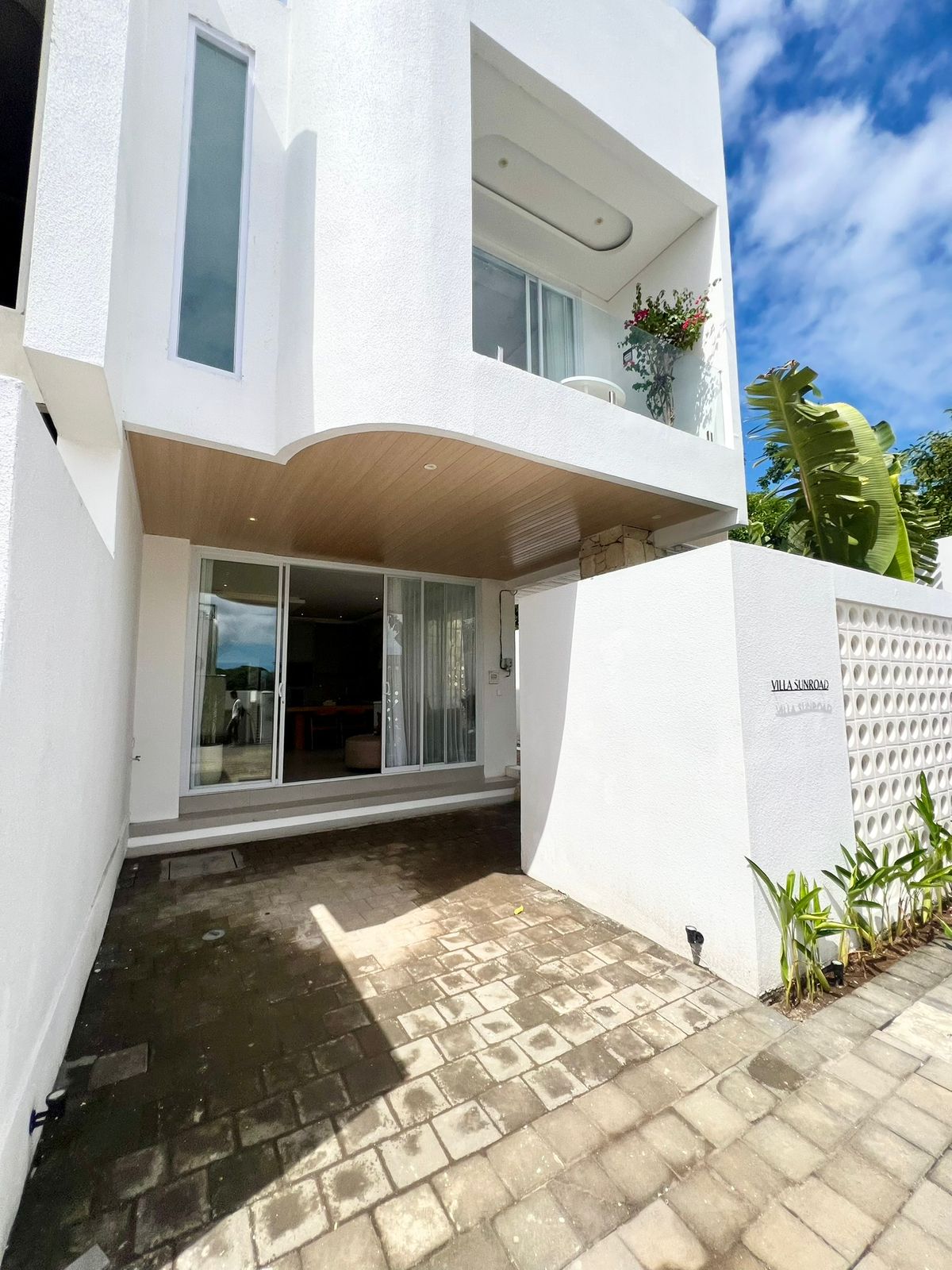 Brand New Mediterranean Villa in Ungasan with 124sqm of land, private swimming pool and only 8 minutes drive to Balangan beach | PRPJ250