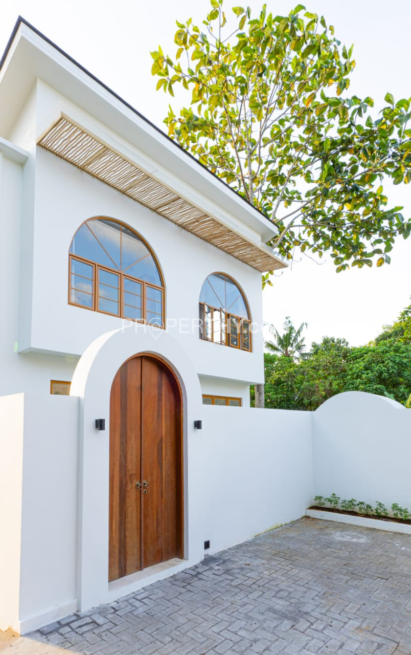 Dijual Brand New Villa 2 Lantai di Cepaka – 1,4 Are, 2 Kamar Ensuite, 10 Menit ke Canggu & Nuanu Creative City | PRPC126
